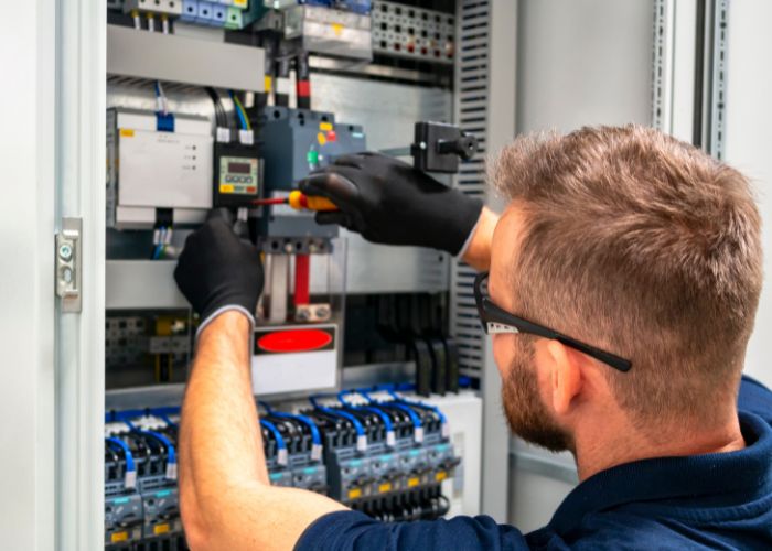 Top 10 Reasons to Choose Maintenance Champ Electrical and Plumbing?